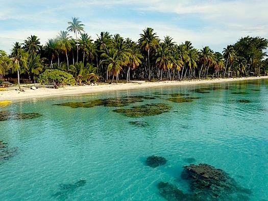 En Fakarava encontraremos las aguas más puras y cristalinas del mundo