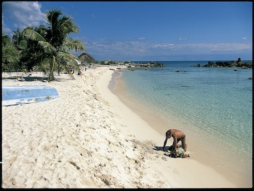 Isla Cozumel. Los arrecifes de esta isla son los más bellos del planeta y la meca de los submarinistas gracias a sus cuevas