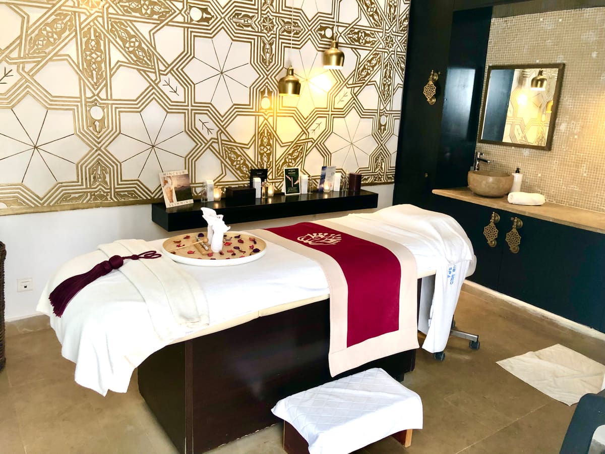 Cabina de masajes del Club Med Spa by Cinq Mondes