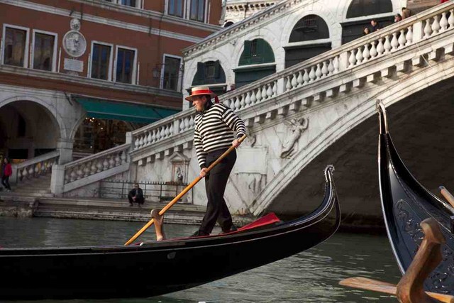 Ponte Rialto, Venecia