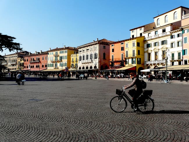 VERONA, ITALIA: LA PICCOLA ROMA