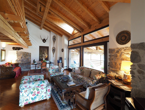 Maso Azzurro B&B, Premione, via dei Dossi 3, ( Stenico), Giudicarie, Trentino, Italy.
